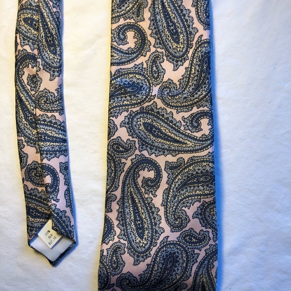 Wembley Silks Mens tie 100% Silk Pink and Blue